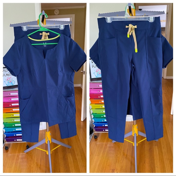 Medelita Other - Medelita Scrubs Set